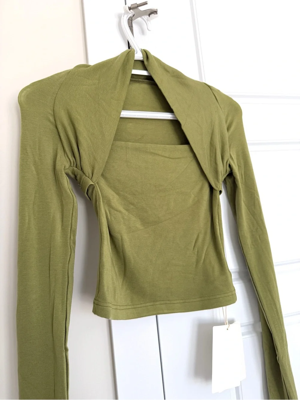 brand new Square-Neck Long Sleeve Top in 2 colours - Picture 4 of 13